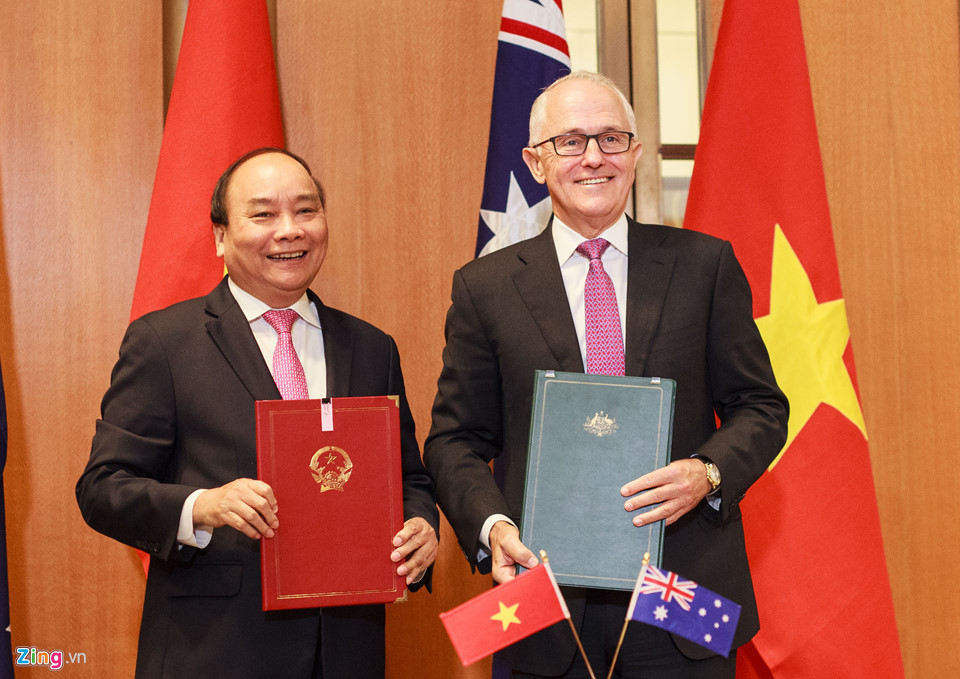 Australia bắn 19 loạt đại bác chào mừng Thủ tướng Nguyễn Xuân Phúc